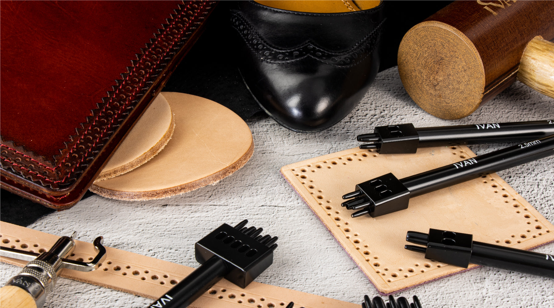 How to Make Brogue Style Leather Goods